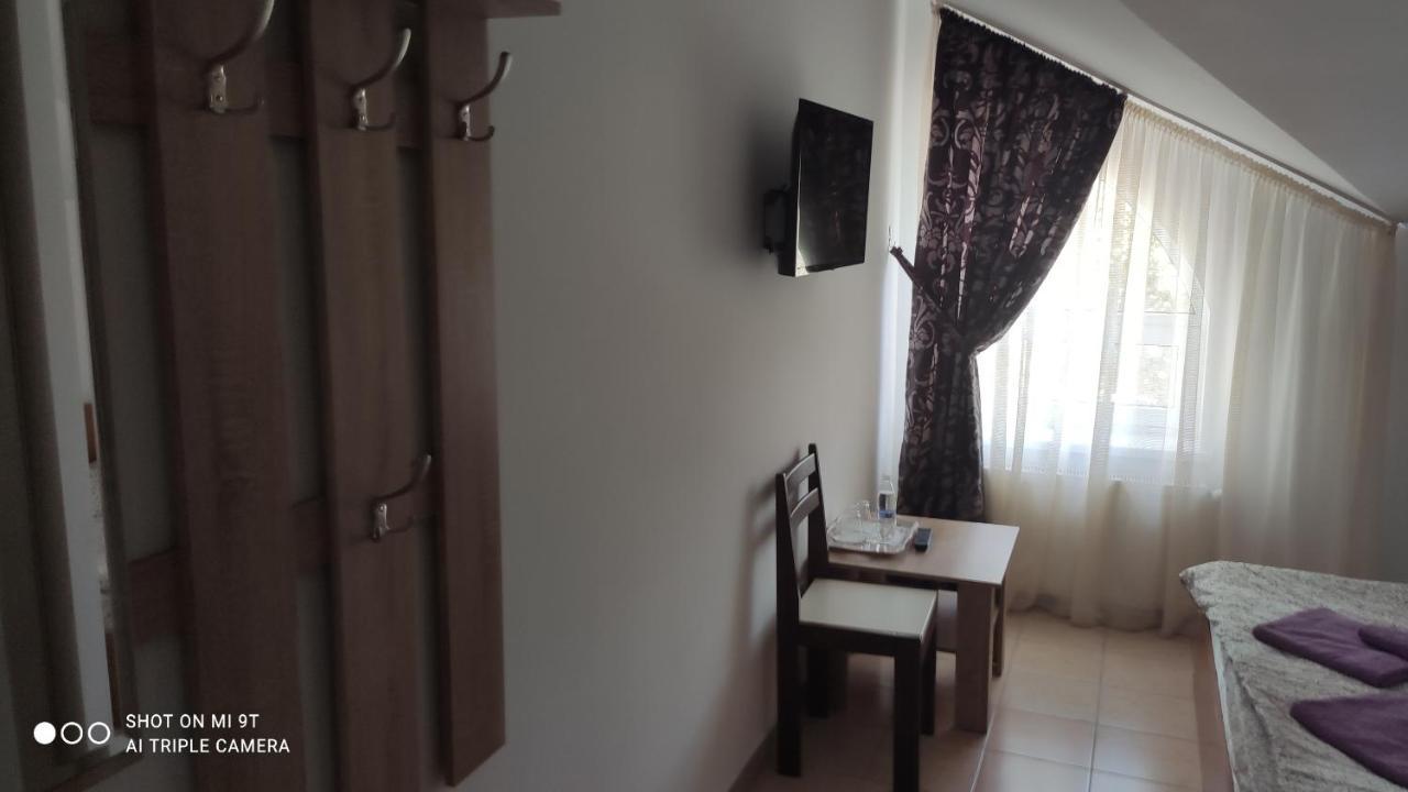 Inter Hotel Ternopil Eksteriør bilde