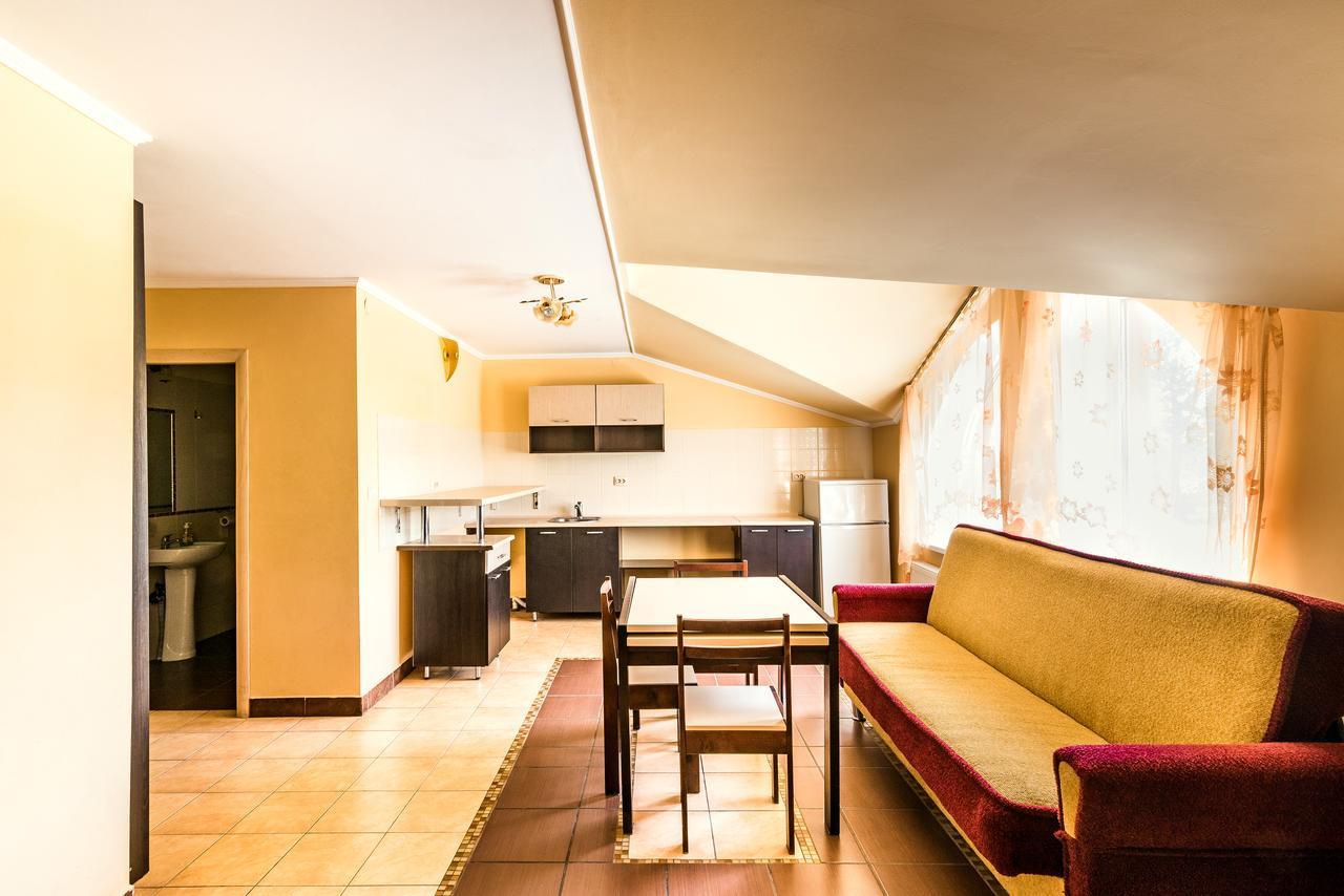 Inter Hotel Ternopil Eksteriør bilde