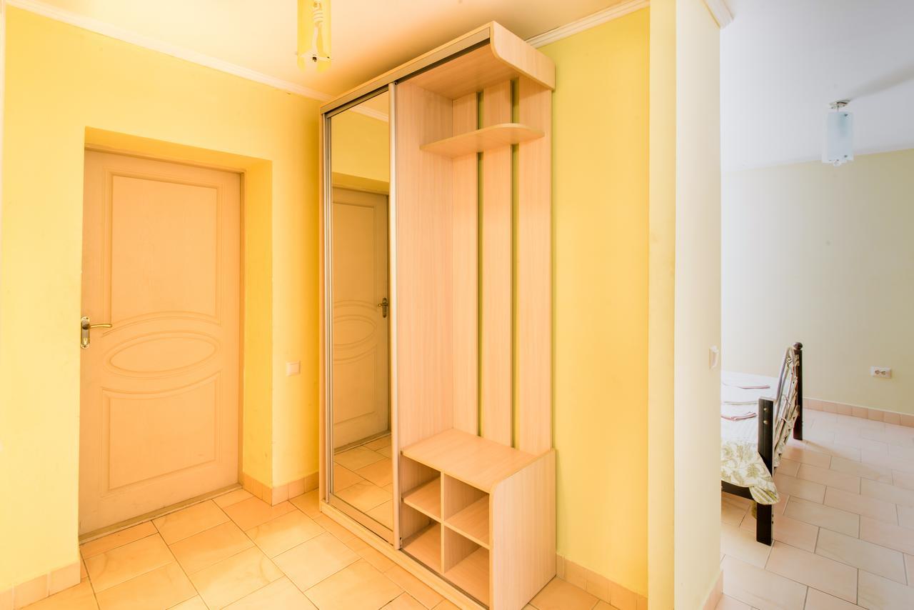 Inter Hotel Ternopil Eksteriør bilde