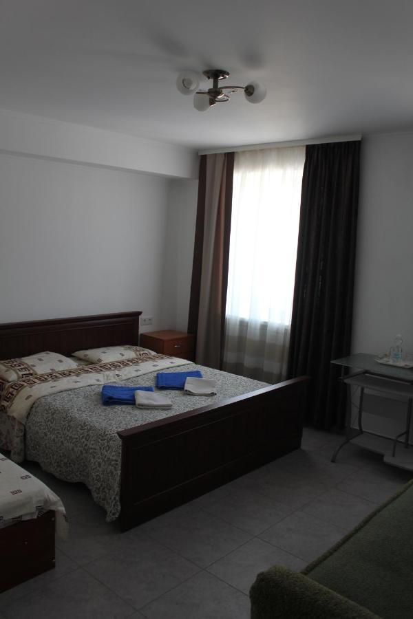 Inter Hotel Ternopil Eksteriør bilde