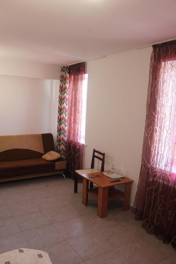 Inter Hotel Ternopil Eksteriør bilde